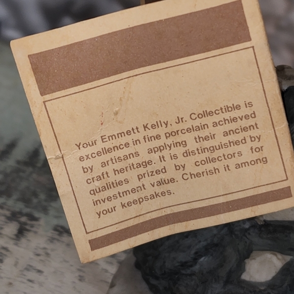 Vintage (1984) Limited Edition Emmett Kelly Jr. "No Strings Attached" Figurine - Picture 7 of 10